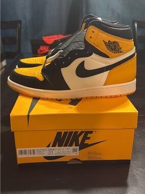 Brand Air Jordan 1 Retro High OG Taxi size 11 men